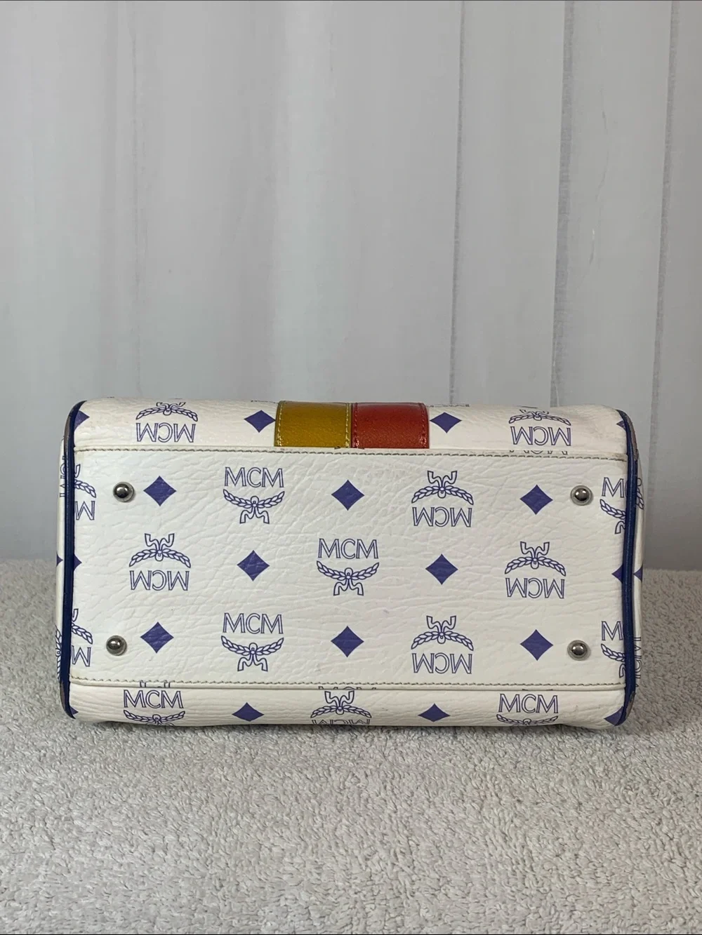GUC MCM Visetos Princess Lion Satchel